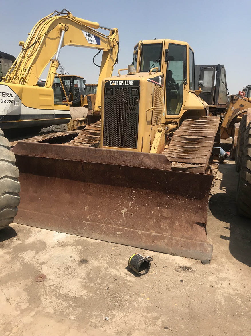 出售卡特彼勒d5n高尔夫造型机(推土机)