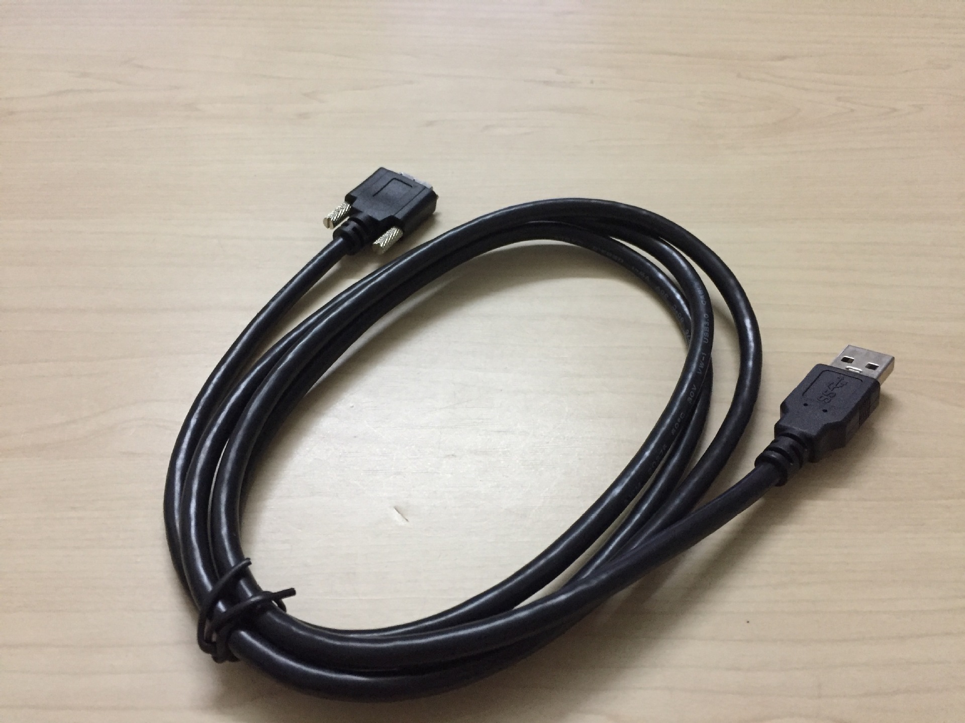 0工业相机线 3.0am 转microb带螺丝固定数据