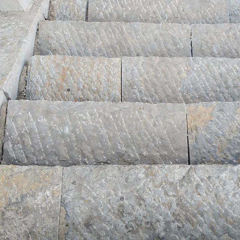 批发老屋老石条老石板 旧石板 广场铺路老石板 不规则老石板