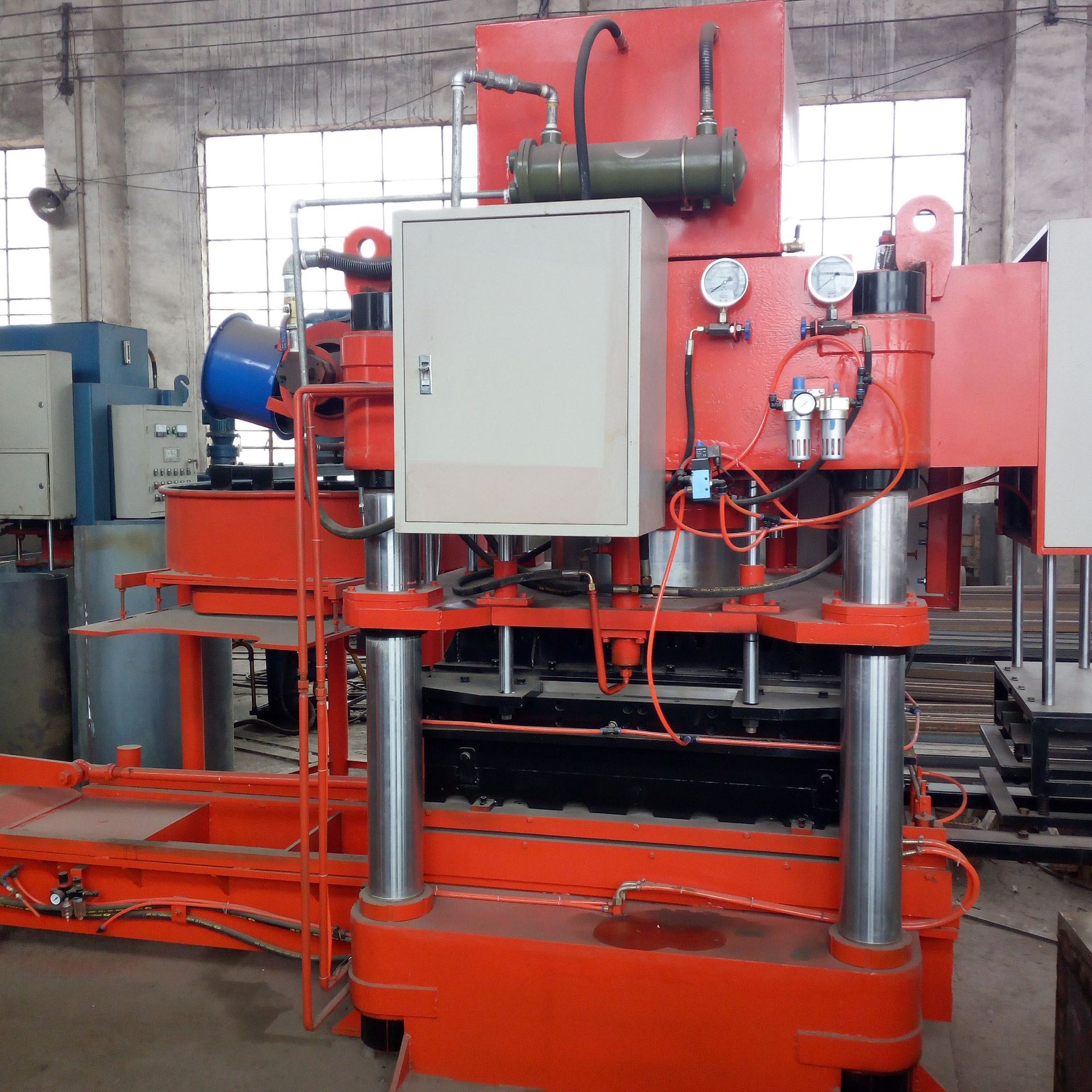 套郑州双合机械制造有限公司郑州双合机械|11年 |主营产品:水泥彩瓦机