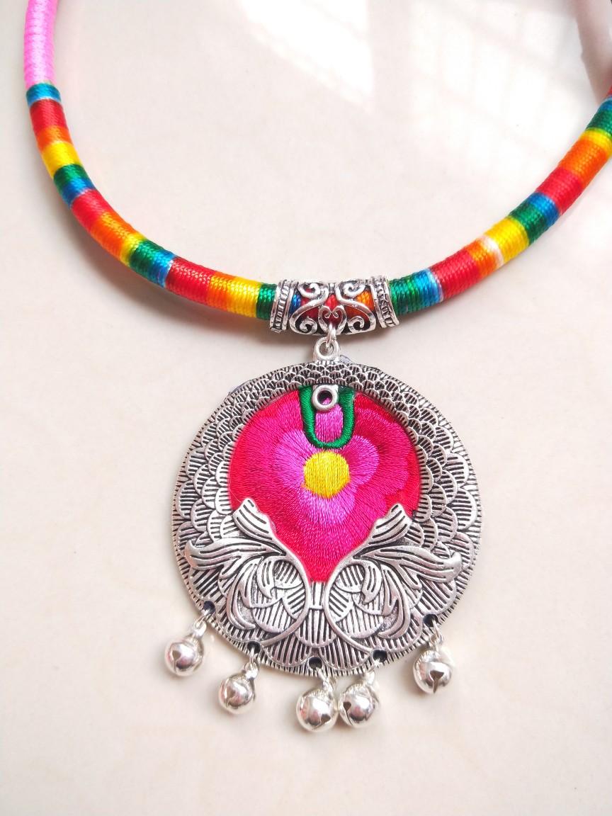 新款民族风苗族绣花苗银铃铛项链项圈批发.手工diy银饰首饰热卖