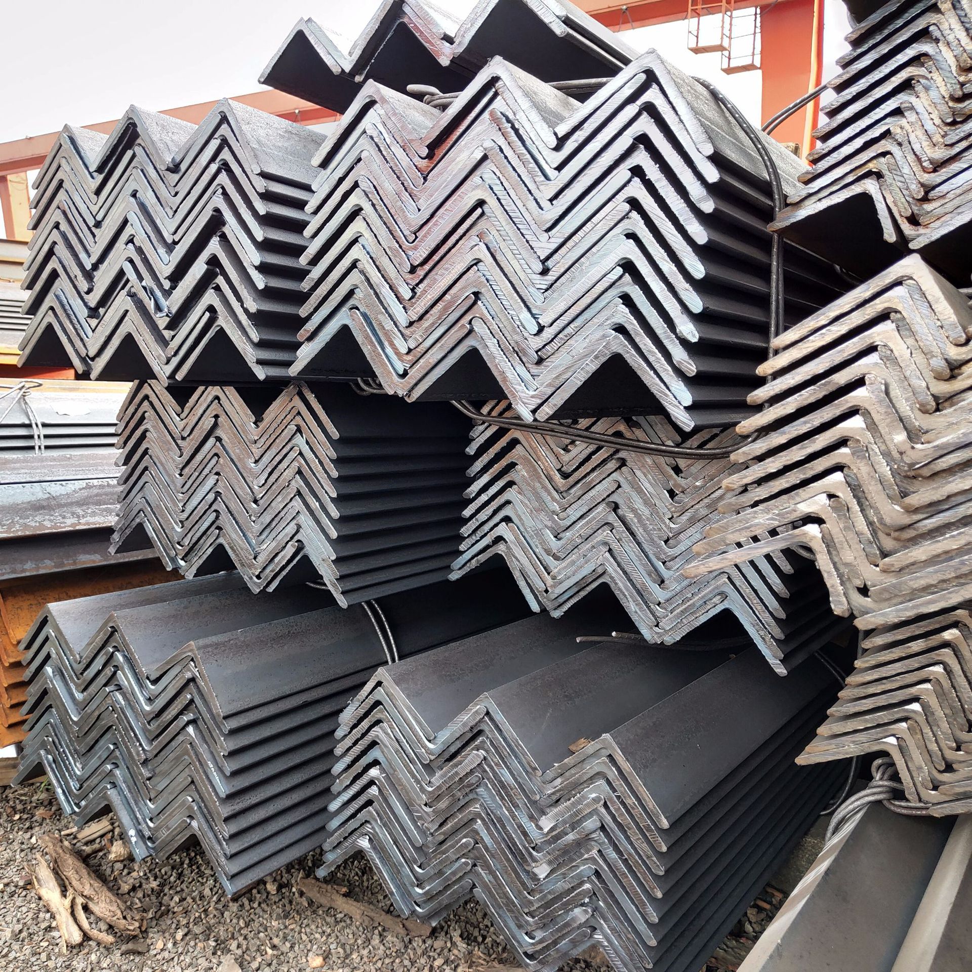 专业生产角钢 等边角钢l50*5 多规格 量大从优 热轧等边角铁-阿里巴巴