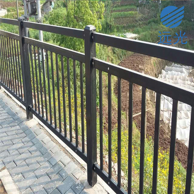 厂家供应新型喷塑小区阳台围栏锌钢栏杆锌钢护栏阳台防护栏可定制