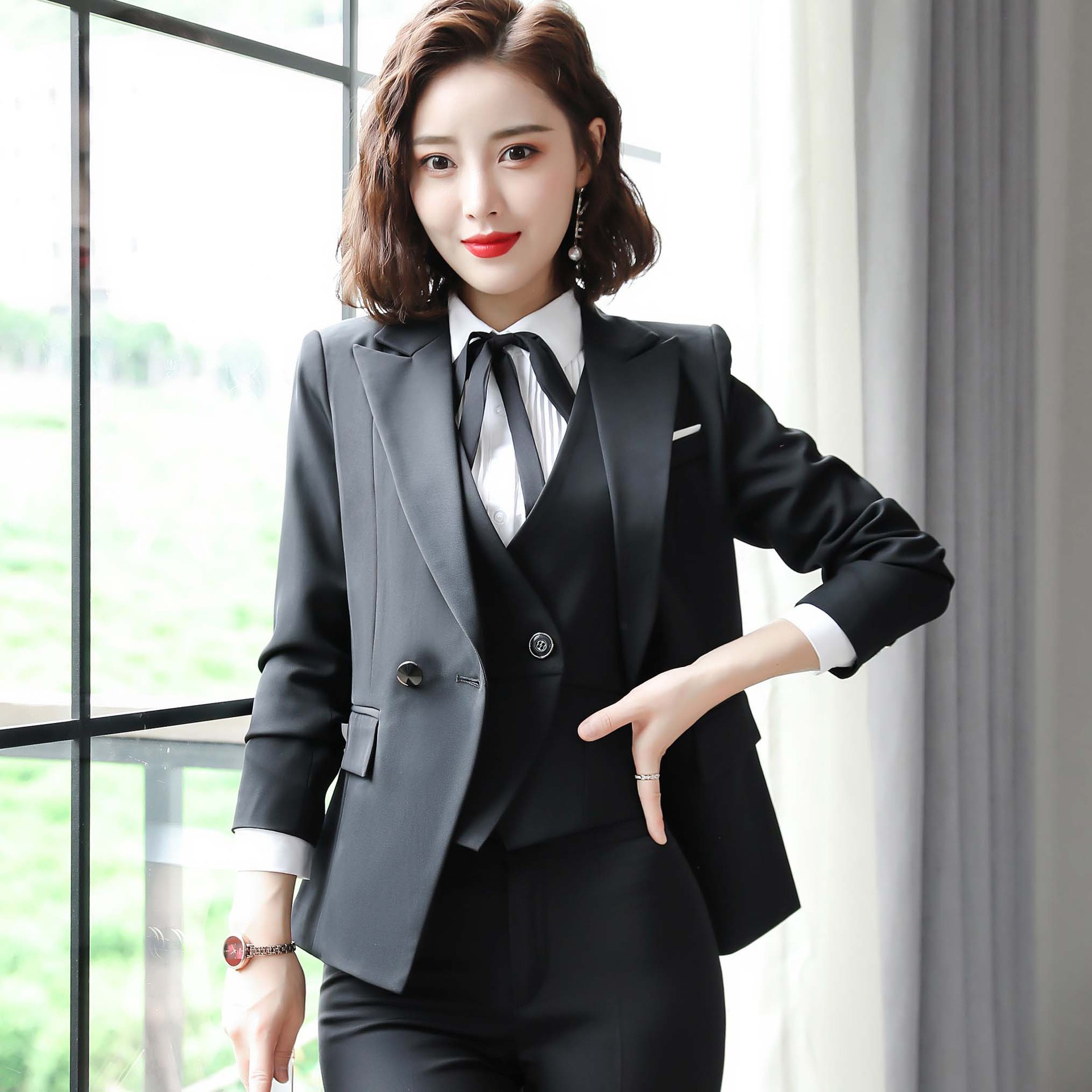 小西装外套女秋冬职业装马甲套装胖mm加肥加大码正装200斤工作服