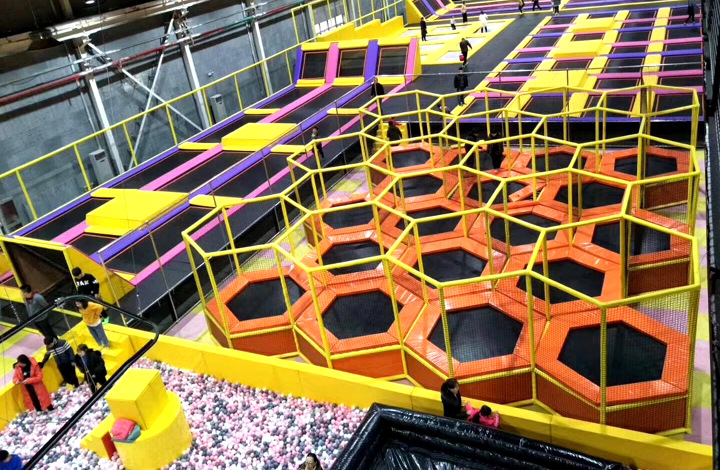 易德利蹦床组合蹦床公园投资抖音同款网红蹦床 儿童蹦床公园厂家