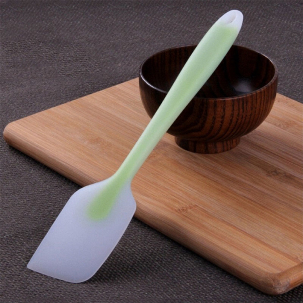 厂家直销烘焙工具半透硅胶刮刀一体半透大号硅胶蛋糕刮刀牛轧糖刀