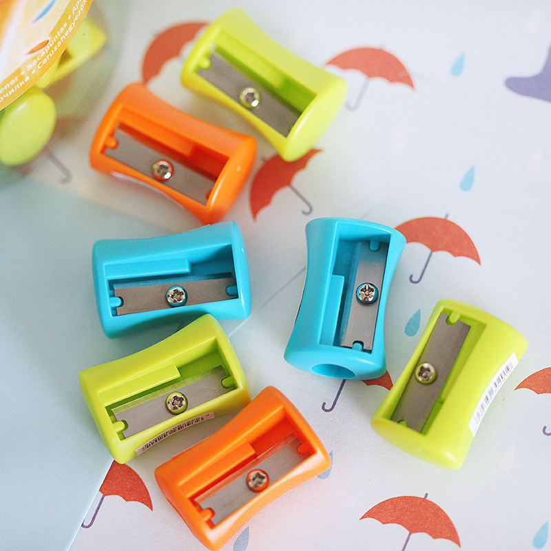 maped马培德迷你旋绞转笔刀小学生铅笔卷笔刀儿童糖果色