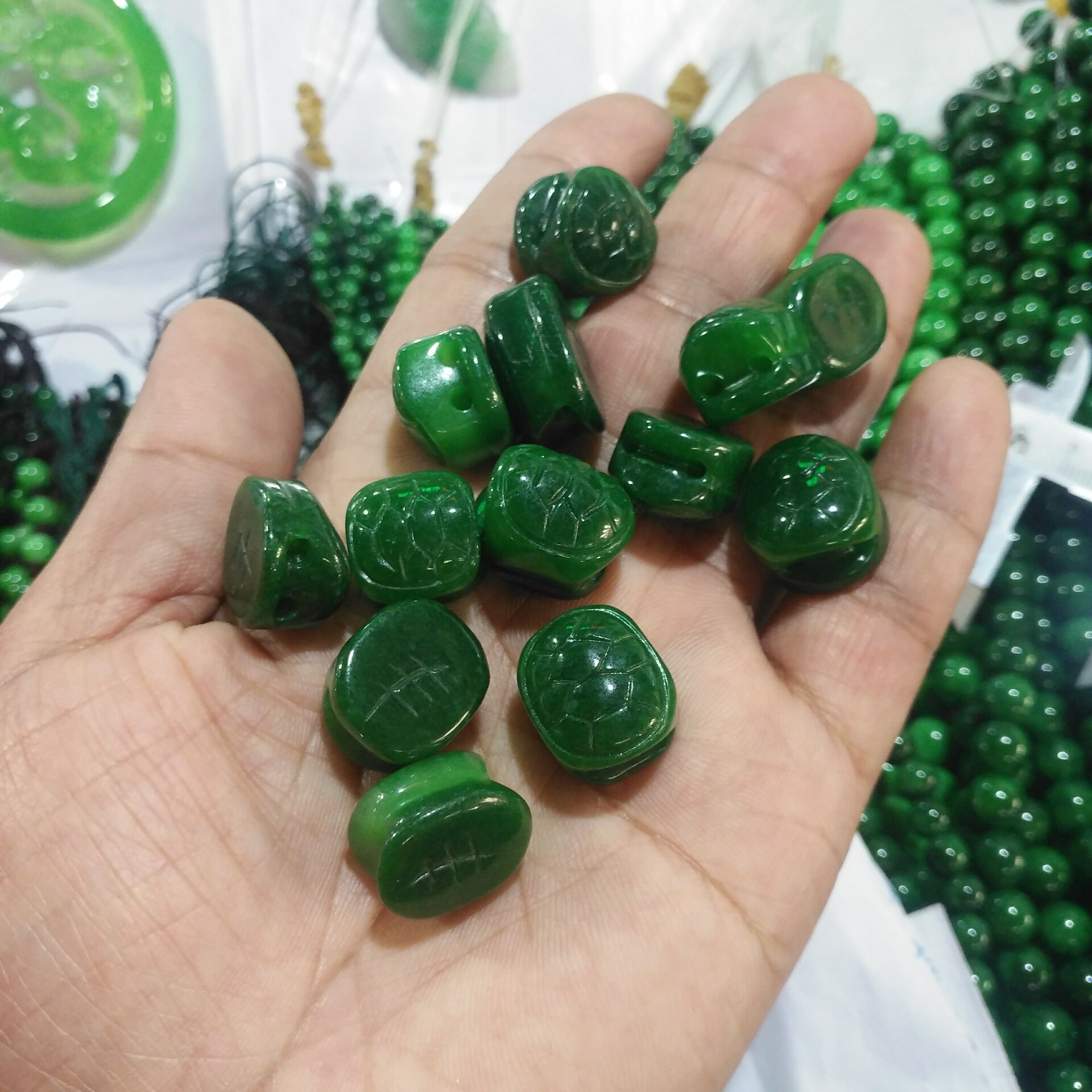 翡翠玉石干青铁龙生超迷你小乌龟壳散珠串珠 diy手工材料配件