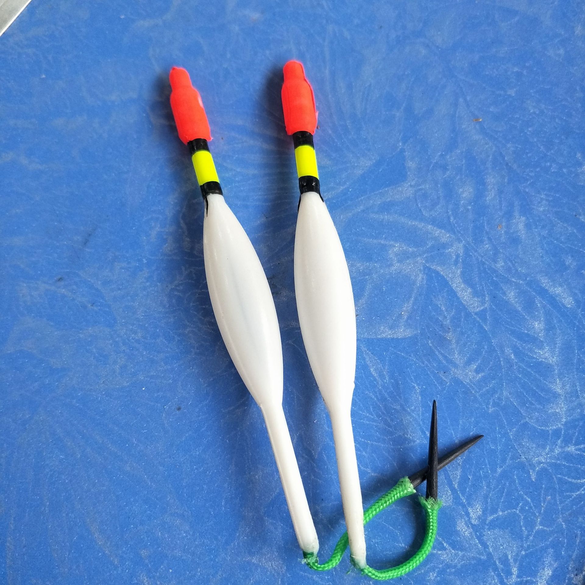 塑料海洋漂2#钓鱼漂浮漂简易鱼漂大肚漂水库漂尼龙漂吃铅2.5克