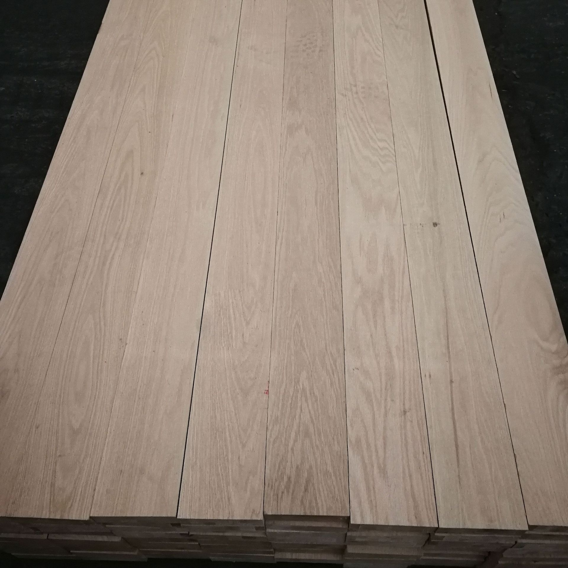 现货供应实木复合美国红橡门框料 门厅门帽头家具门专用红橡线条