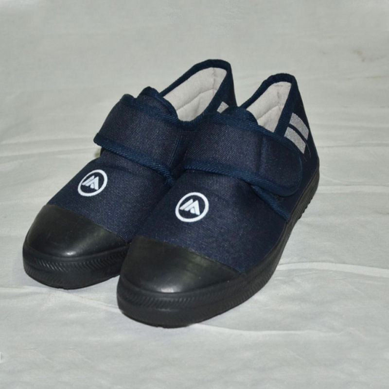 监狱鞋单鞋带袢厂家批发低帮球鞋松紧囚反光标志防滑耐磨囚鞋