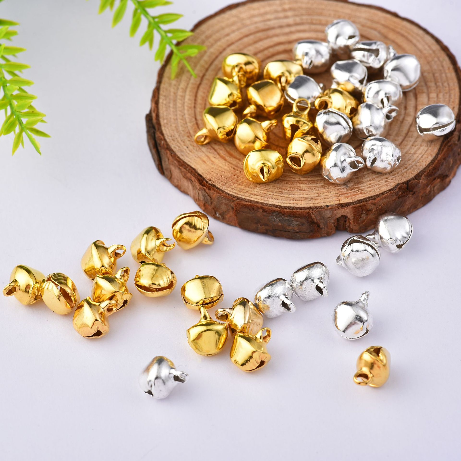 厂家现货 扁嘴小铃铛铁一字铃铛圣诞铃铛diy手链材料扁嘴铃铛