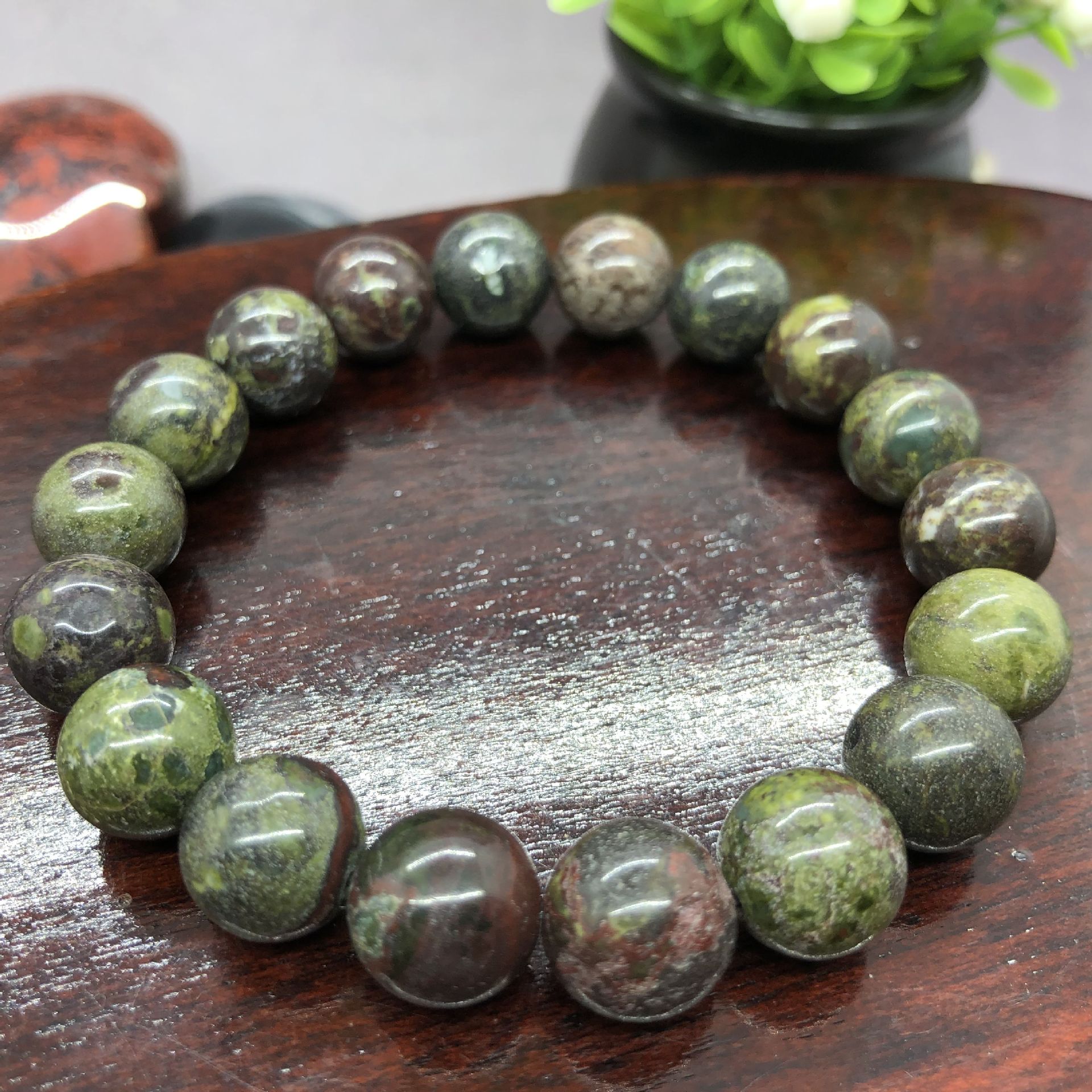 纯天然男士龙血石手链批发 6-12mm活血diy龙血石手串厂家直销wish