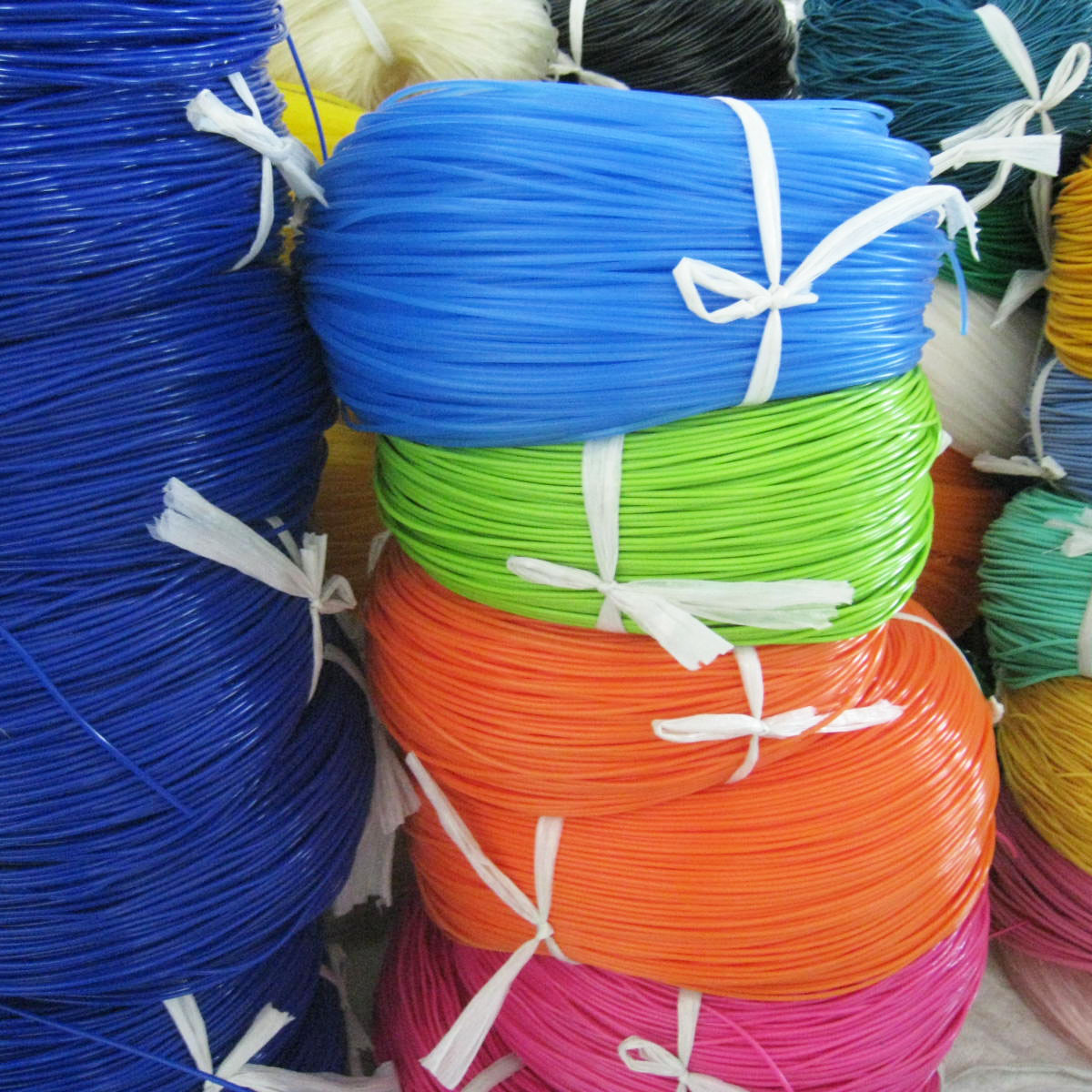 工厂生产服装辅料tpu透明胶绳 线结 各类材质彩色绳子