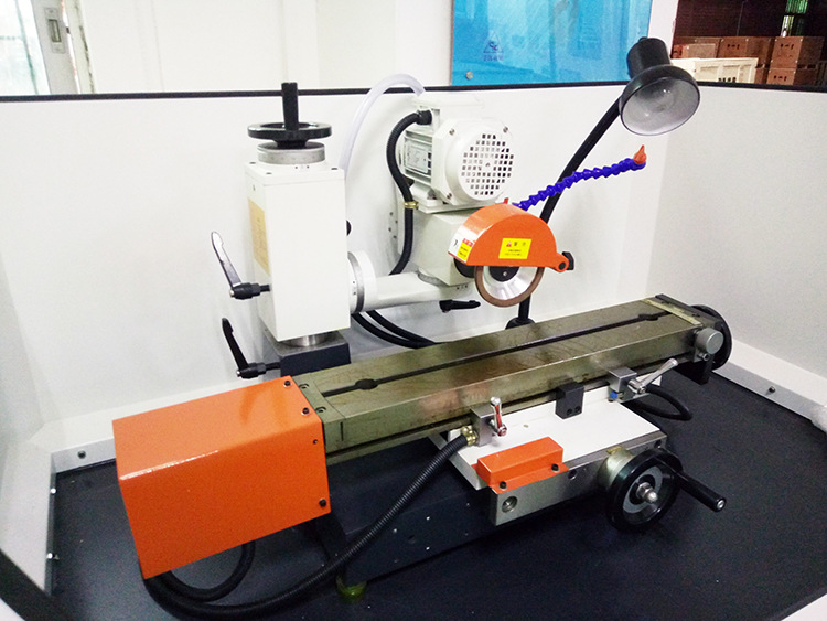 6025q自动走刀高精度磨床小型外圆磨工具磨床现货供应