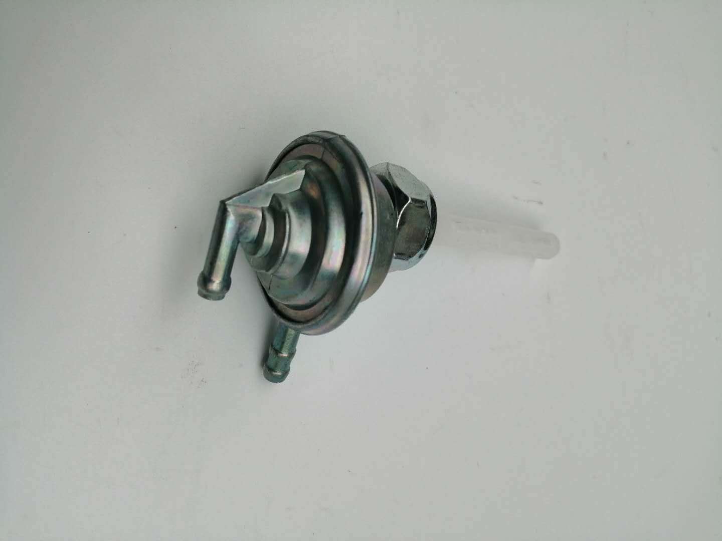 踏板车油箱开关gy6油开关50150负压油开关自吸油泵踏板车