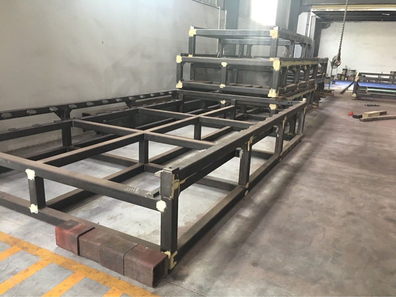 大型设备机架焊接加工 钣金不锈钢焊接设备加工五金机械焊接加工