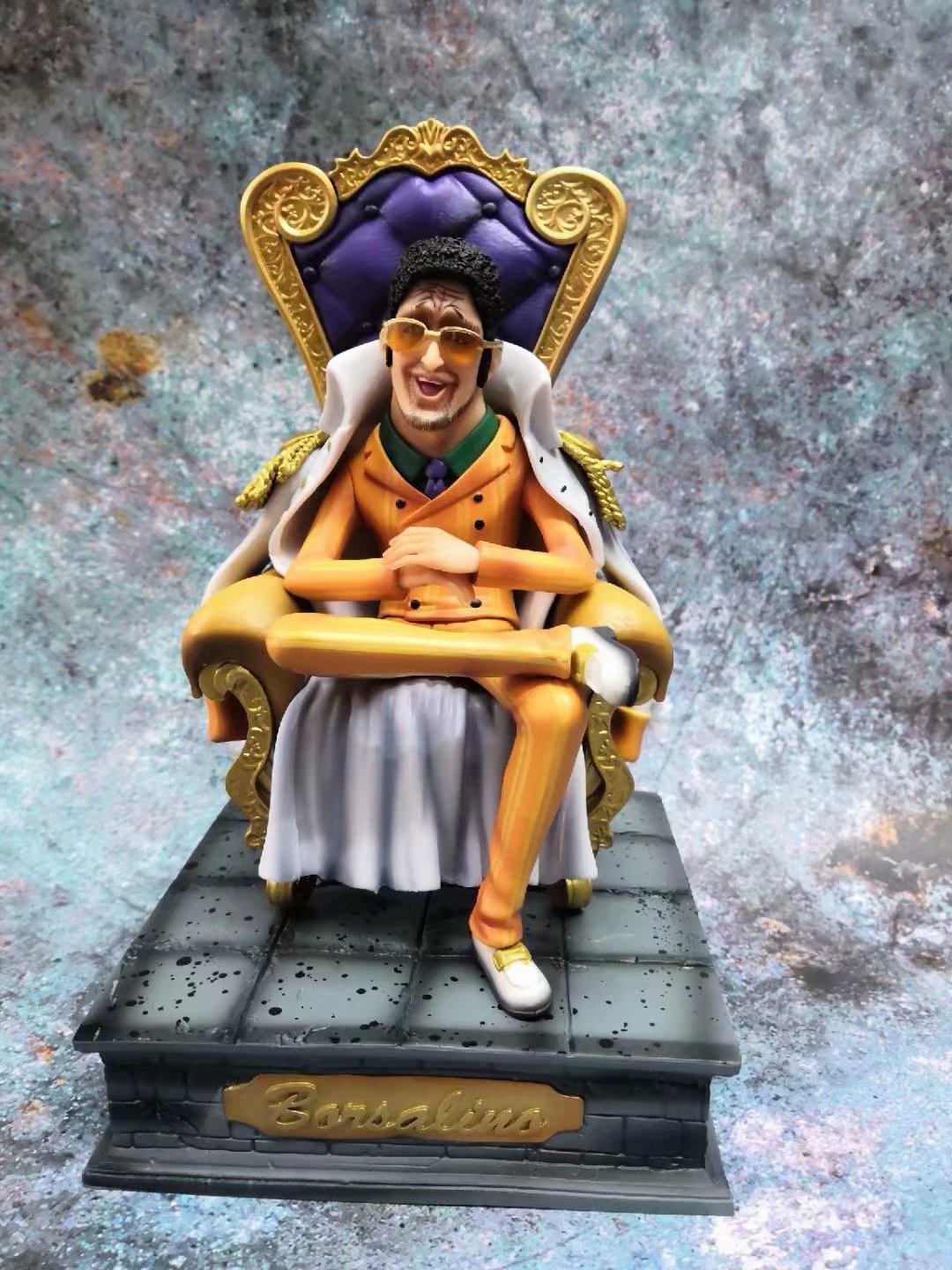 航海 海军大将 gk 王座 藤虎一笑 坐姿 雕像 摆件盒装手办