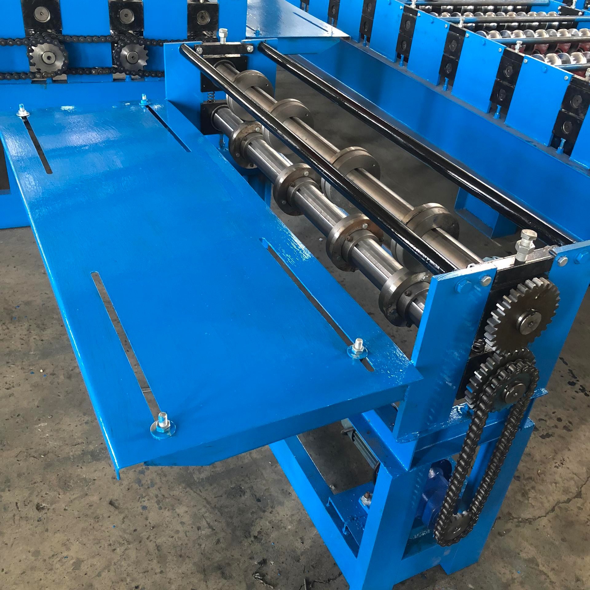 金属分条机彩钢分条机小型简易彩钢1300宽三刀分条机