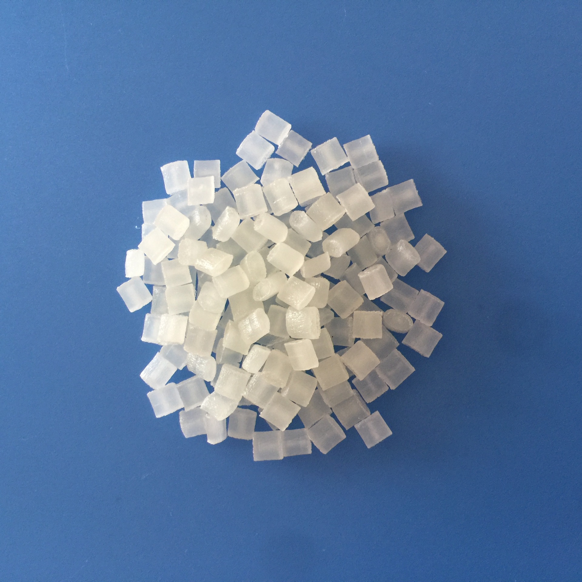 pp改性厂家 鑫塑源 加纤pp料 注塑级 10%gf玻纤增韧风扇叶专用料