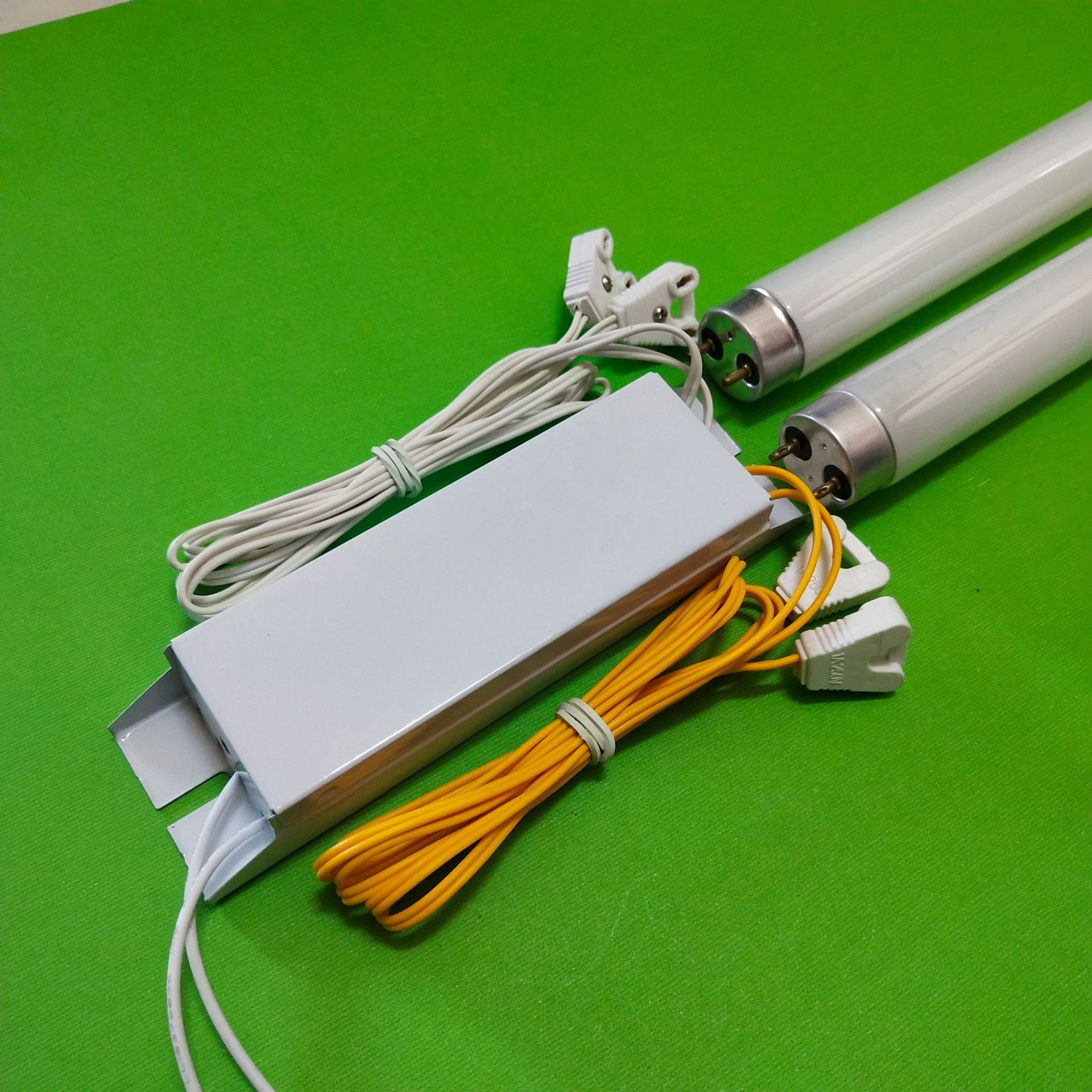 工厂生产直销紫外线电子镇流器 镇流器36w 110v灯镇流器