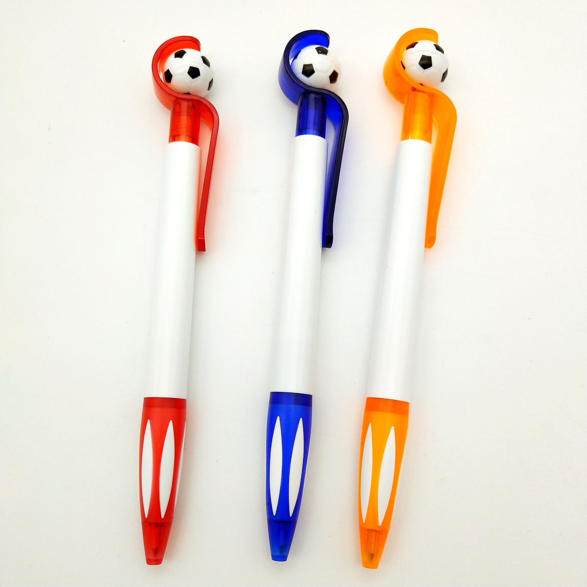畅销带球玩具笔按动塑料笔定制logo
