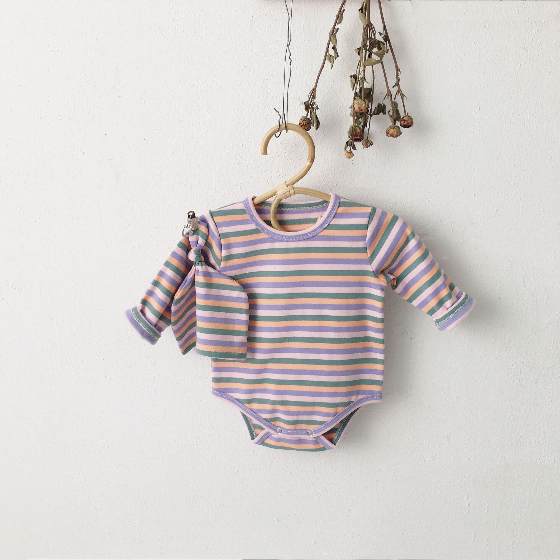 ins爆款2020春季婴幼儿韩版条纹三角包屁哈衣爬爬服(送帽子)