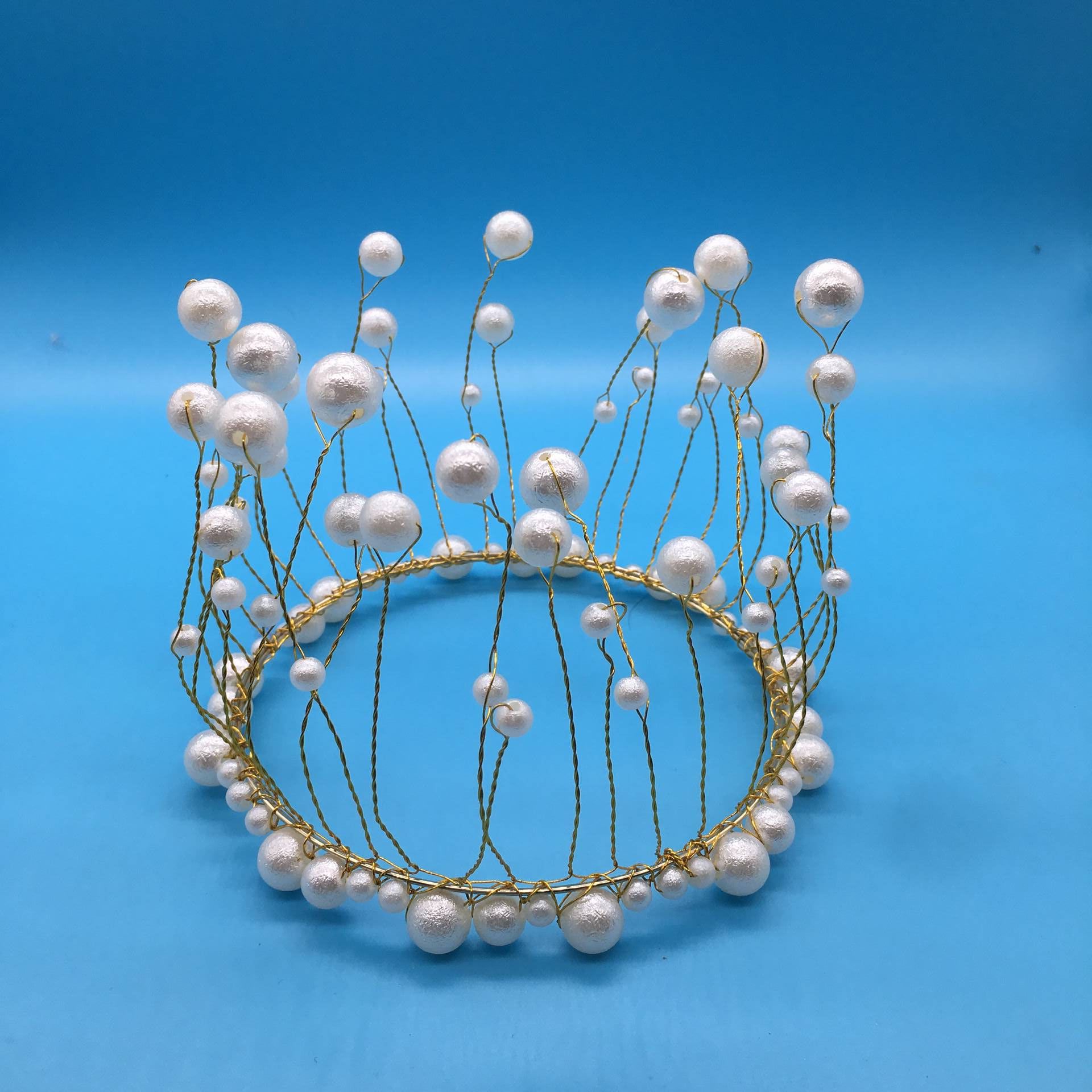 厂家直销生日皇冠蛋糕装饰摆件高亮手工珍珠蛋糕烘焙派对新娘头饰