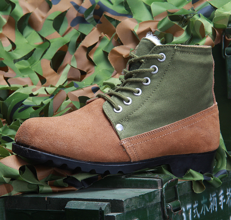 厂家直销99老式绿大头鞋军靴加厚羊毛劳保棉鞋防寒05翻毛皮鞋批发