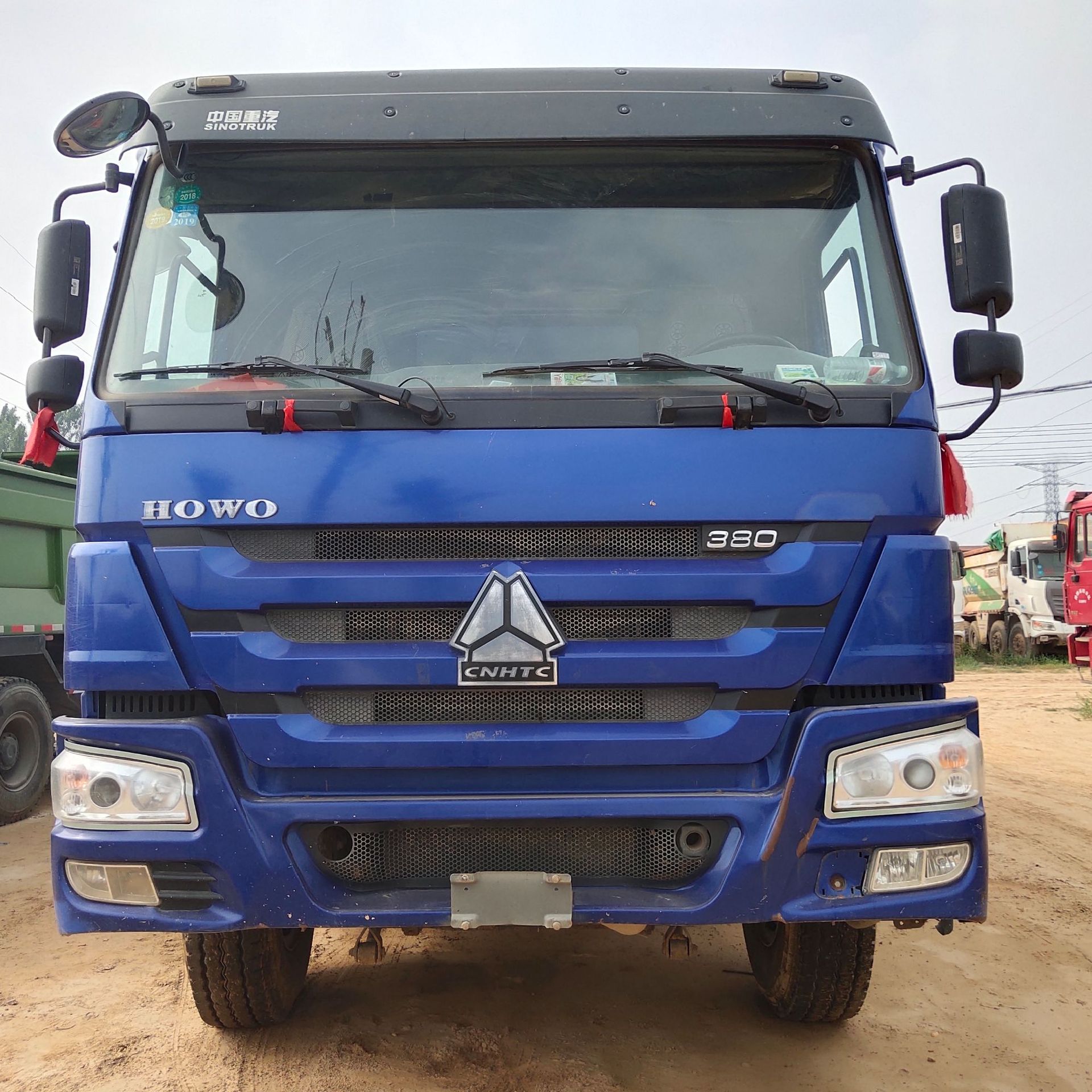 重汽渣土车 蓝色自卸汽车 u型厢式货车 6米2 5.8米土方车-阿里巴巴