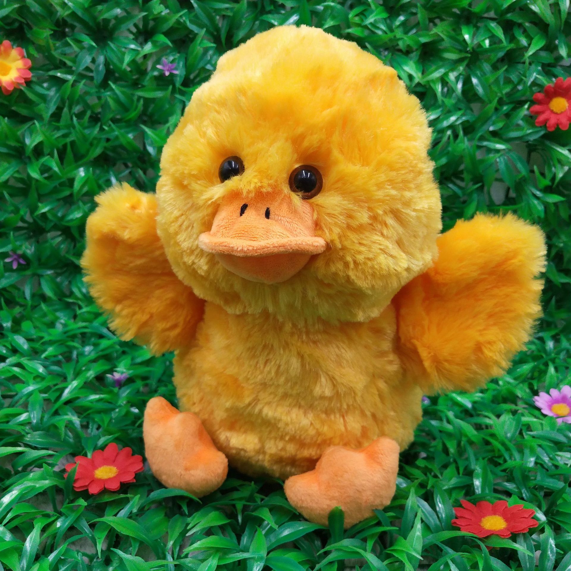 25cm小黄鸭公仔丹尼熊新品毛绒玩具抓娃娃机玩偶年会活动礼品批发