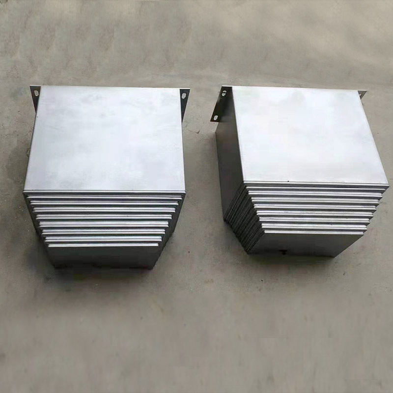 山东厂家直销1060加工中心护罩保护导轨钢板防护罩加工中心防护罩