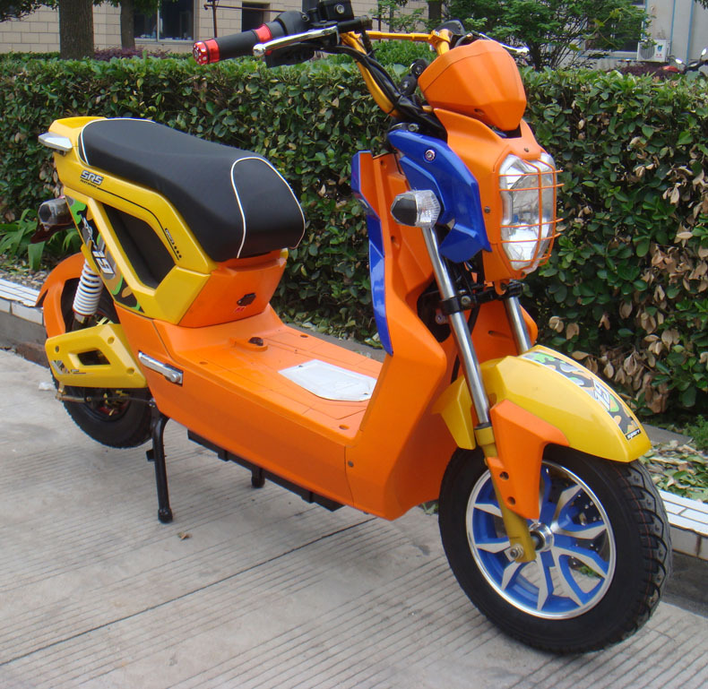 出口小x战警电动摩托车 个性酷车常州电动车厂