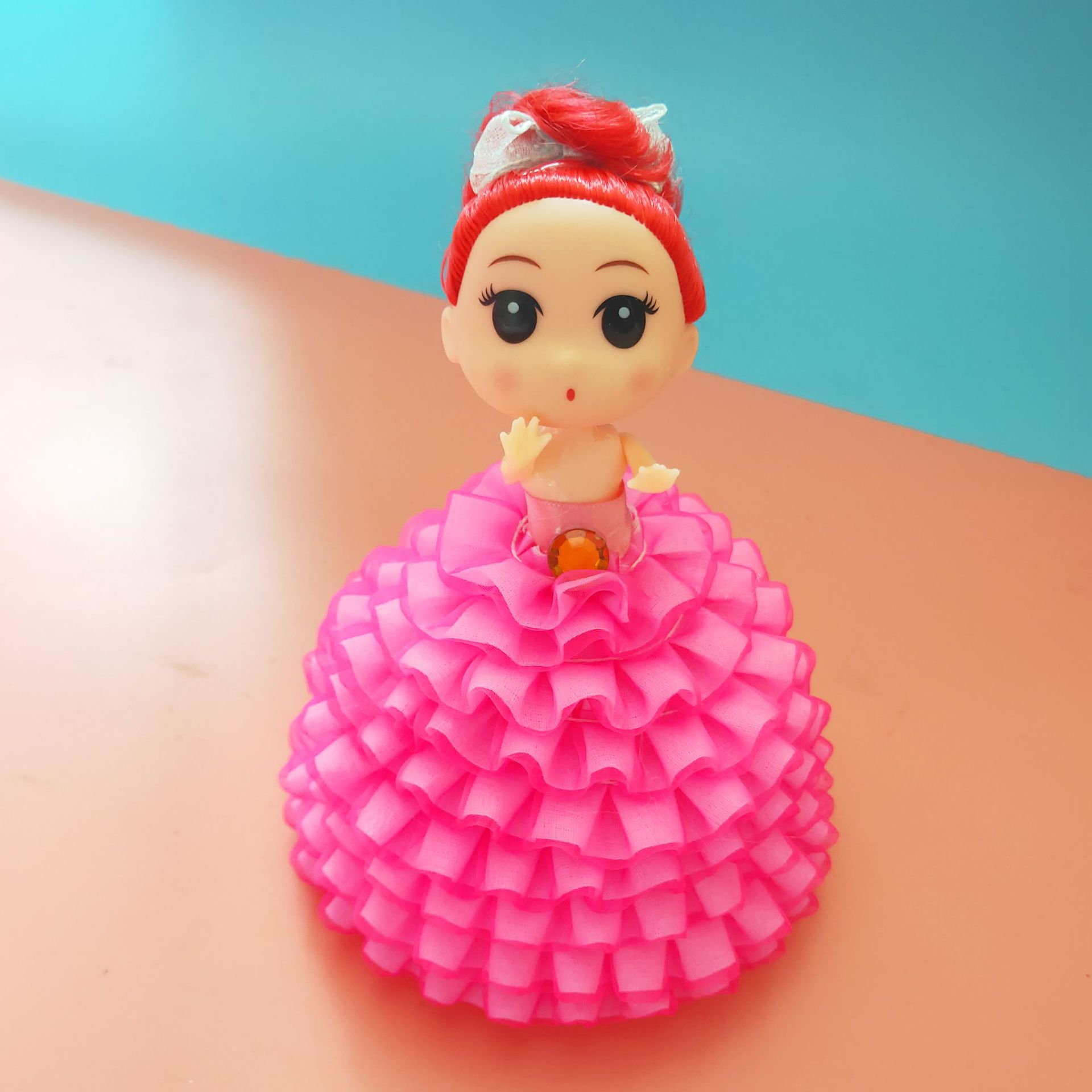 手工发光迷糊娃娃发光成品地摊夜市店货源儿童学生礼品小玩具批发