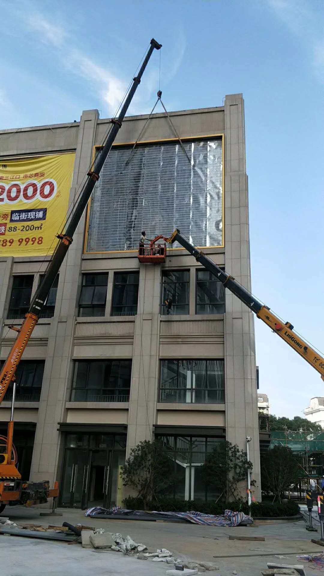 浙江宁波户外拉布灯箱项目