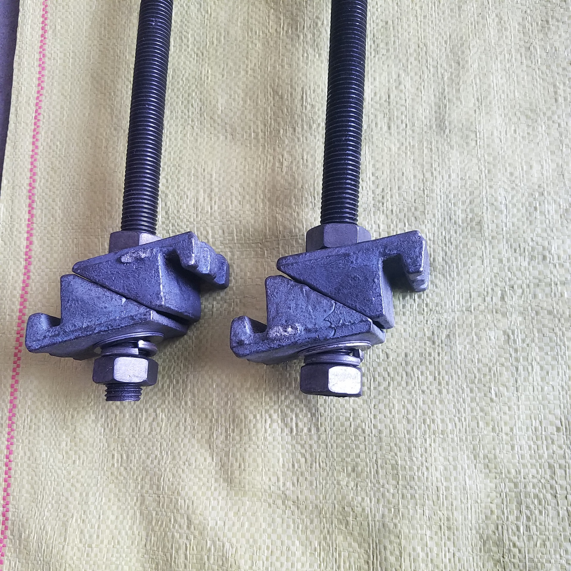 厂家供应钢轨紧固器材 铁路轨道拉杆轨距拉杆 绝缘规矩拉杆