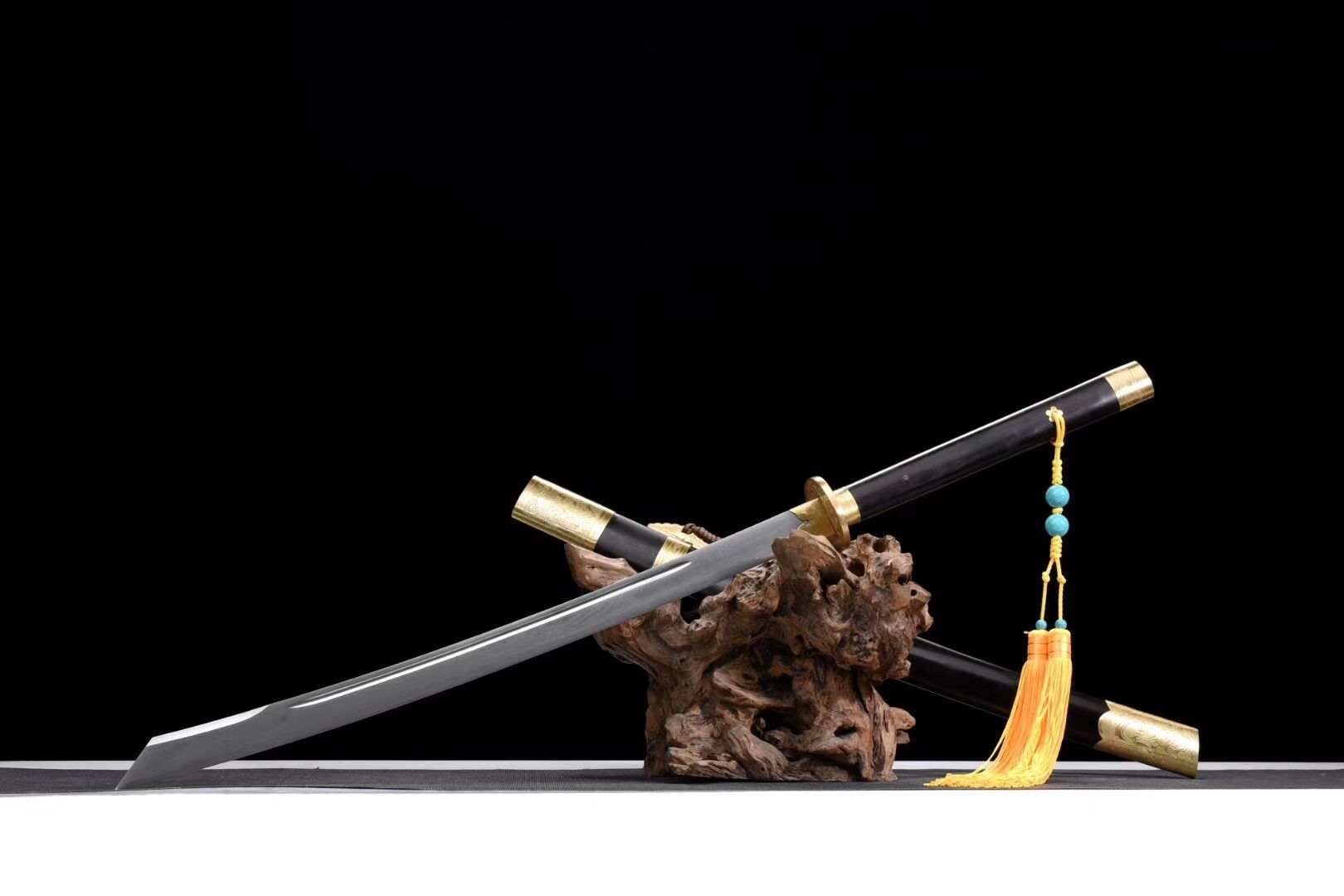 工精雕款《康熙御用刀》  龙泉市剑庐宝剑厂 未开刃