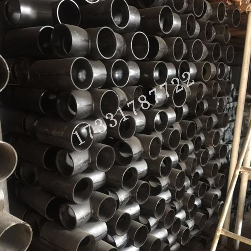 w型铸铁管直角四通柔性铸铁管四通排水管下水管配件厂家直销