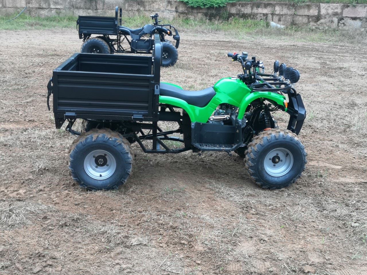 厂家直销宗申125cc多功能四轮农用带斗摩托车农夫车 轴传动沙滩车