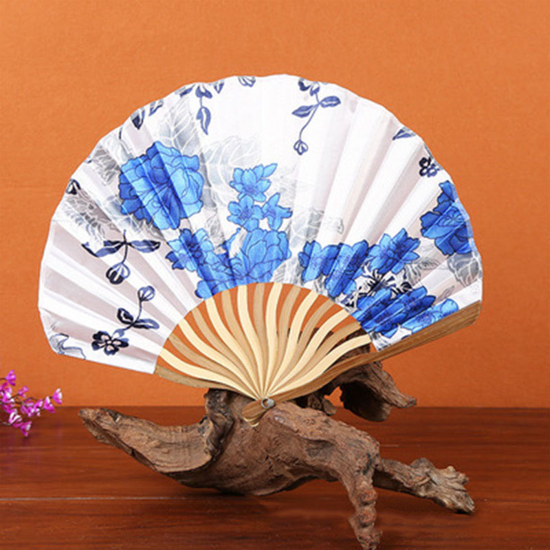 扇形扇子 新款夏季女扇龙形刀面折扇 中国风古典日式折叠扇子批发