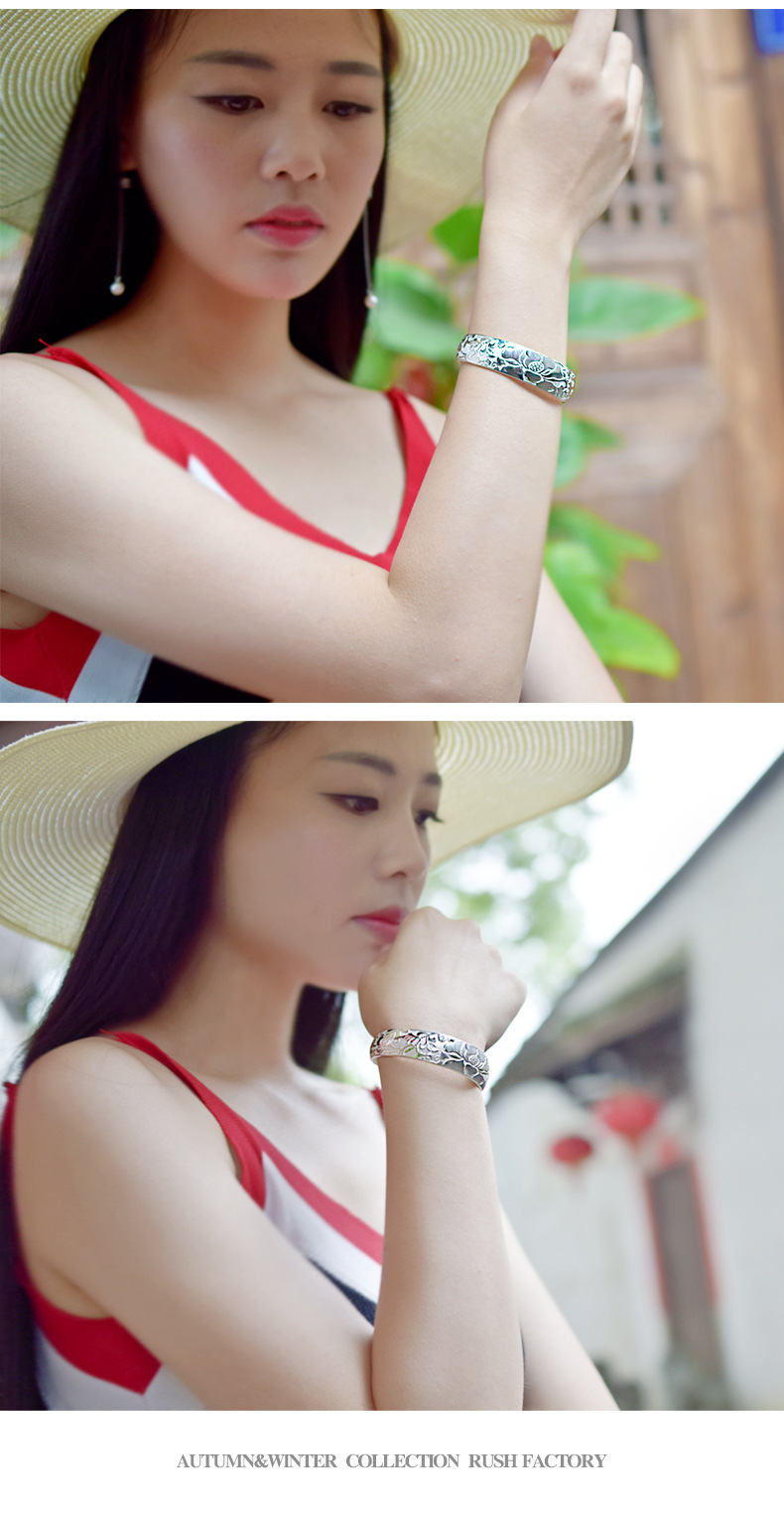 z080繁花似锦手镯 模特 (3).jpg