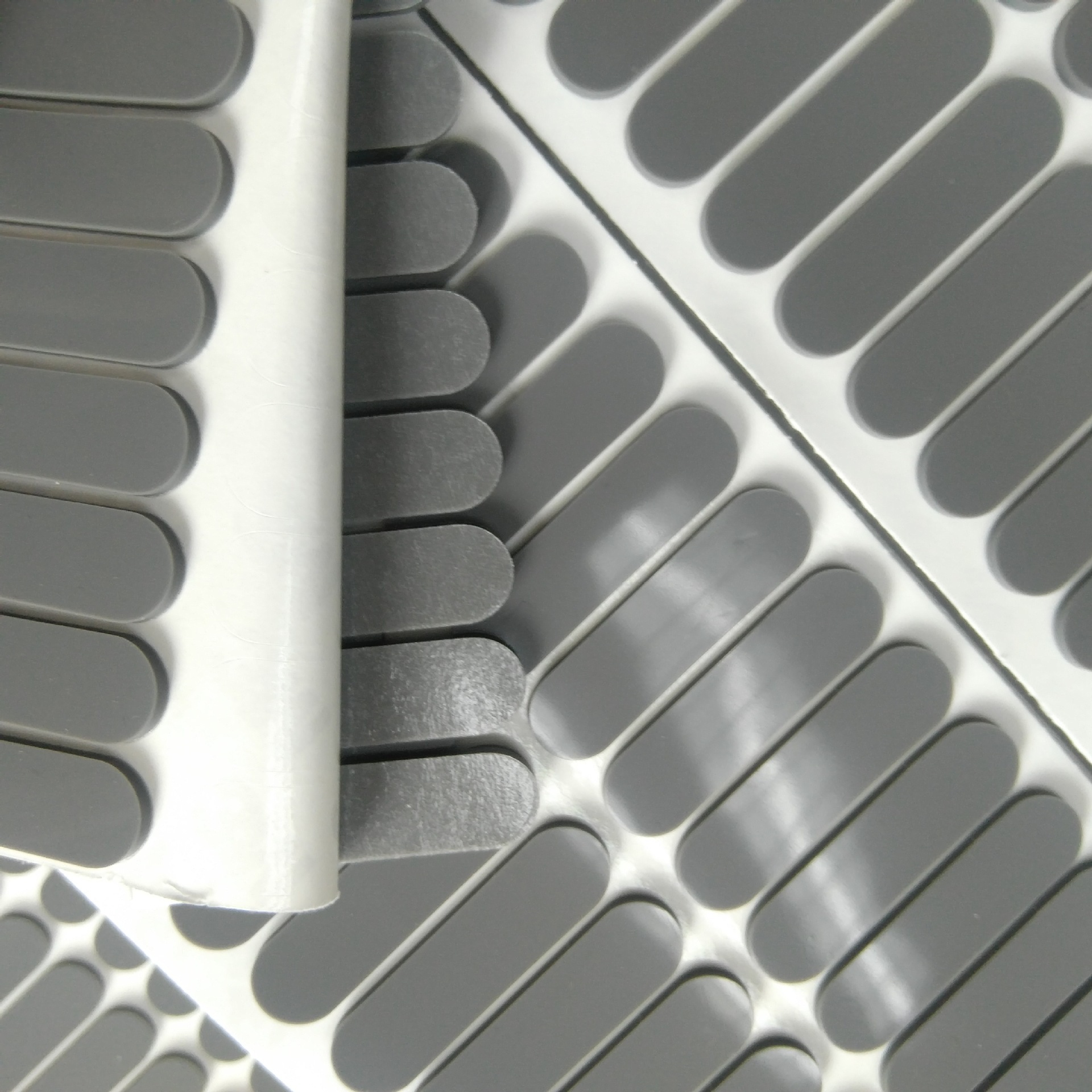 背胶硅胶垫 多色网格纹防滑减震电器缓冲防撞可按尺寸做 硅胶片