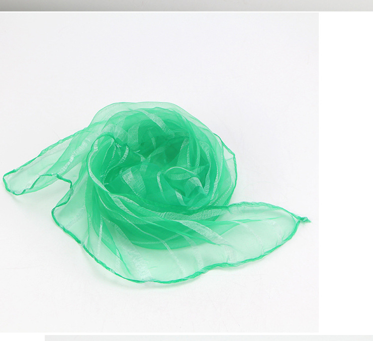 幼儿园儿童表演丝巾舞蹈方巾纯色尼龙头纱音乐器早教小纱巾批发