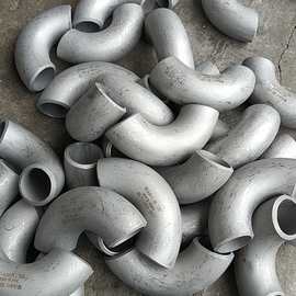 135度不锈钢弯头