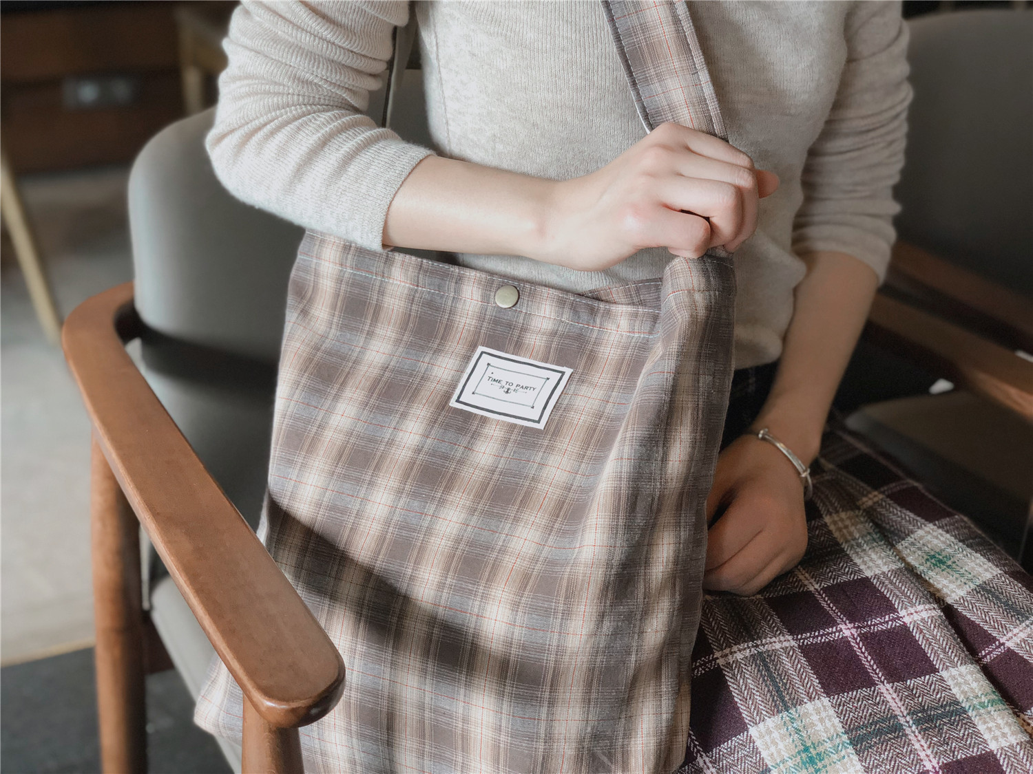 【归蝶布包】格子单肩布包斜挎棉布袋文艺日系原宿风百搭学生书袋