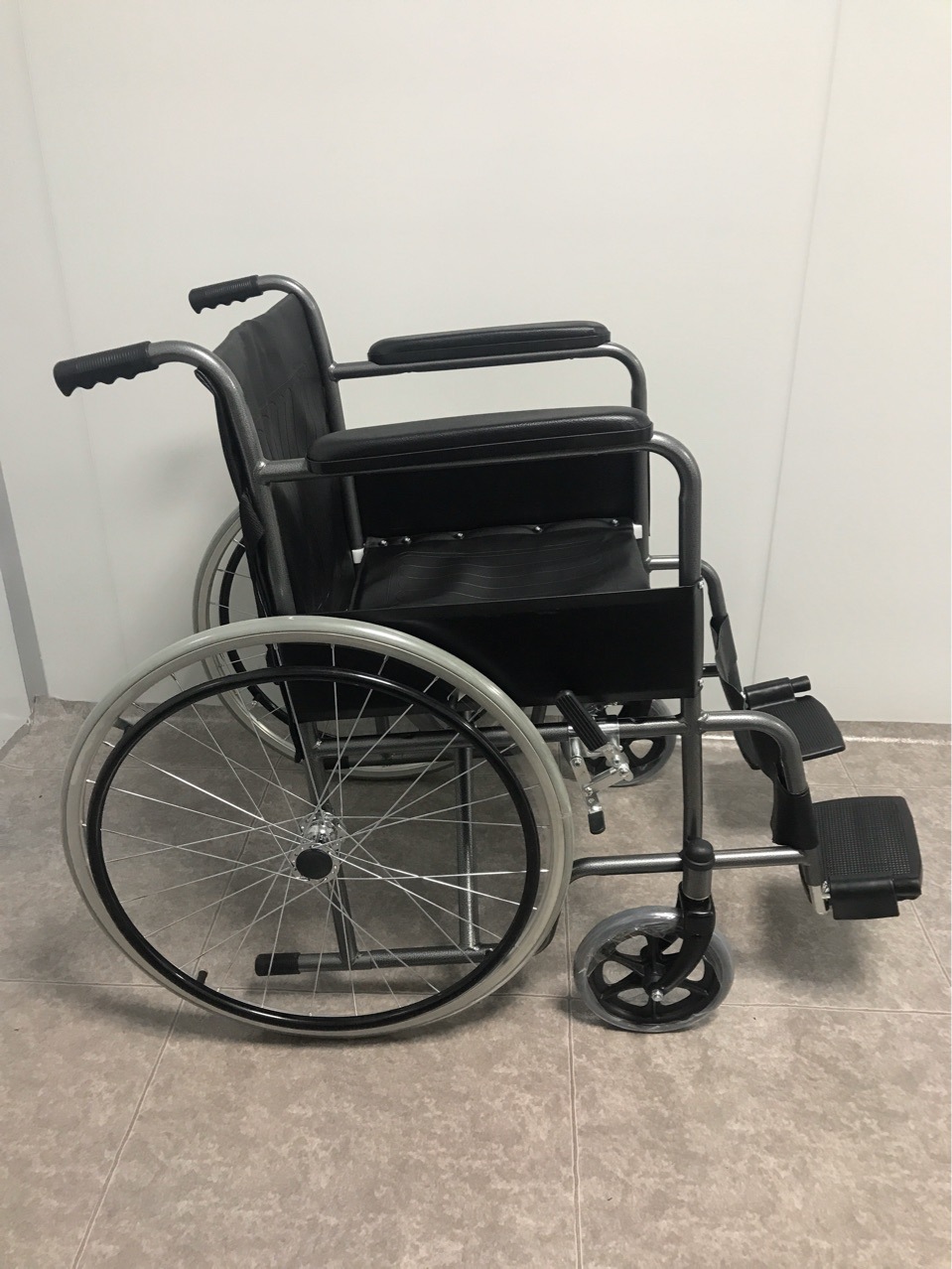 加厚钢管老人轮椅折叠手动轮椅残疾人轮椅车手推轮椅