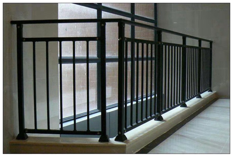 欧式阳台防护栏 铁艺晾台安全防护栏杆 别墅阳台隔离扶手护栏