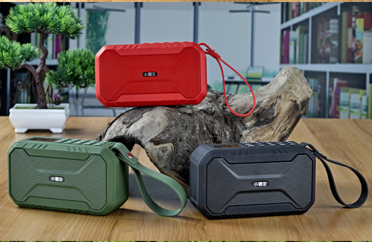 subor/小霸王d100蓝牙插卡音箱大音量户外运动骑行低音炮fm收音机