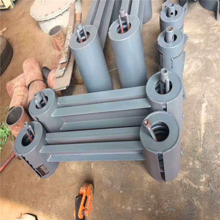 厂家定制弹簧支吊架 滑动管托 保温支架支管夹 固定管道导向支架