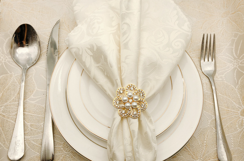 酒店西餐珍珠花朵镶钻餐巾扣餐巾圈餐巾环口布圈现货批发